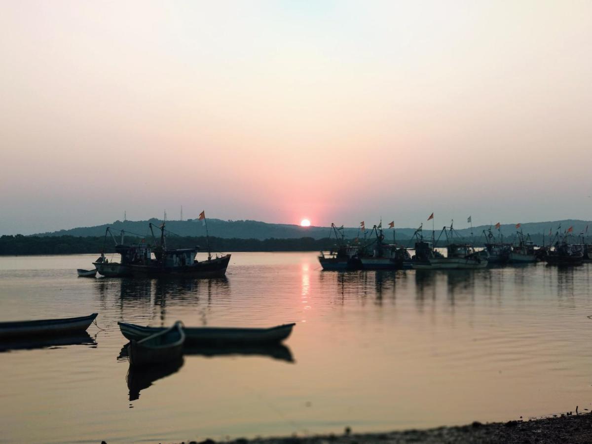 Samarth Atc-Beach Home Stay Ratnāgiri エクステリア 写真